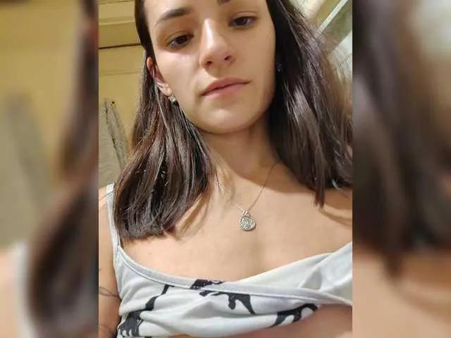Adelina-Libby on BongaCams