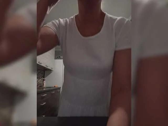 Biggirl777 on BongaCams