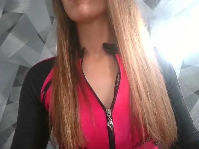 BritneyKittenss from BongaCams