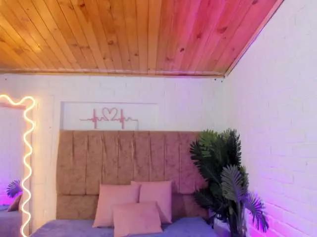 Chiara-tay from BongaCams