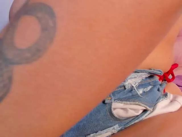 DannyOg17 on BongaCams 