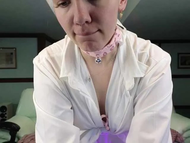 KiraRustle — FOR THE FIRST TIME, LUSH IS INSIDE! LET'S SEE WHAT THIS LEADS TO...