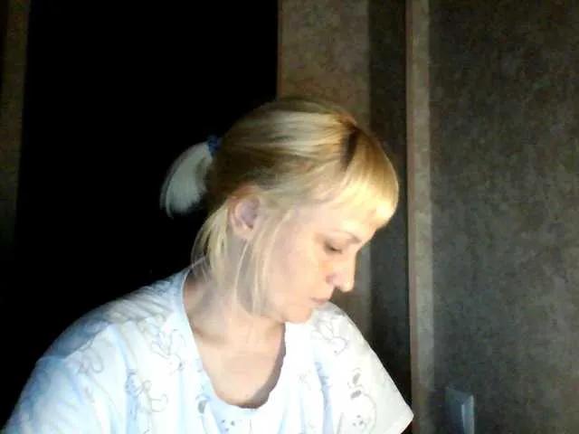 krisss2016 on BongaCams
