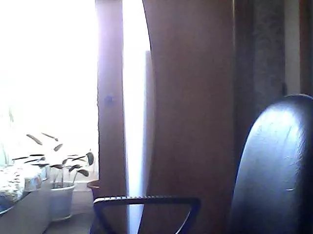 Lola18111 on BongaCams