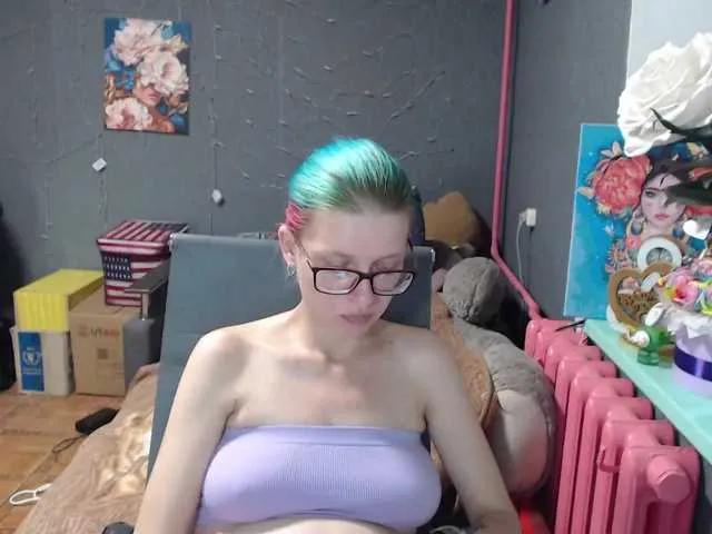 malvinella from BongaCams