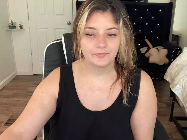 maramaze on BongaCams 