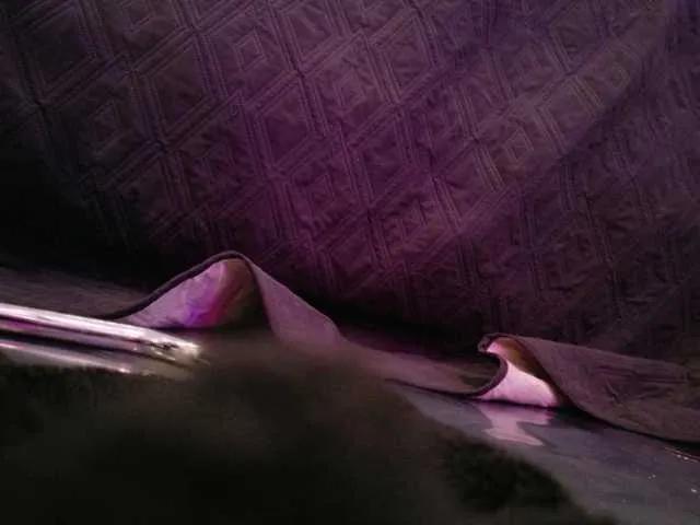 Midnightrose11 from BongaCams