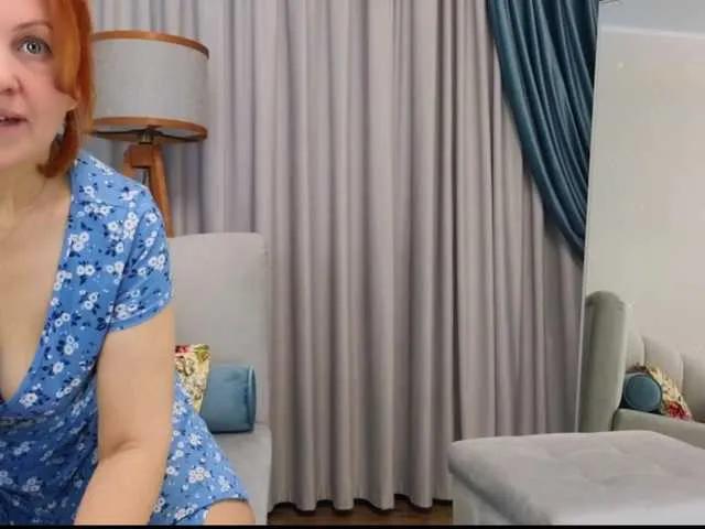 MonaLiza13 from BongaCams