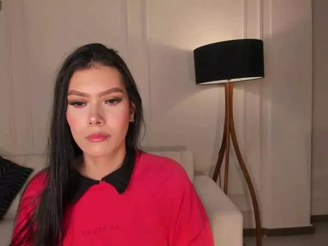 NiaSalvatore on BongaCams