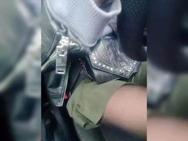 relishsavor on BongaCams