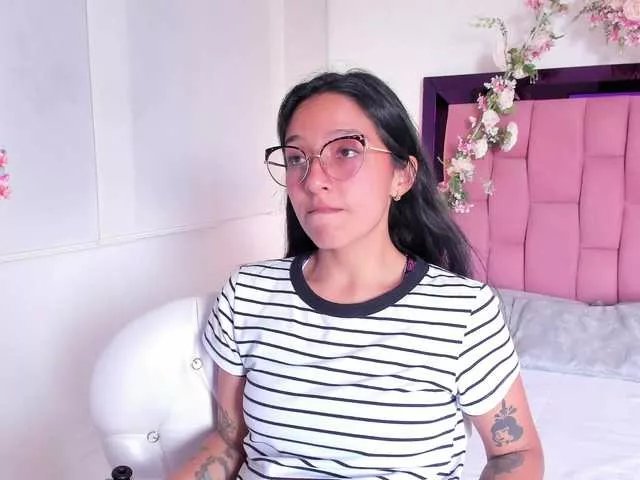 Valery-wang on BongaCams