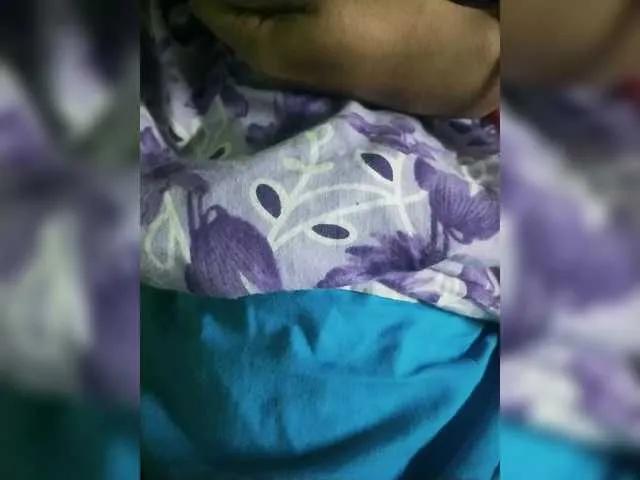 YourAadhya from BongaCams