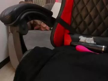 _selene_red on Chaturbate