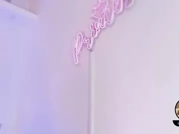 addison_baker on Chaturbate