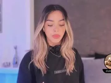 addison_baker on Chaturbate