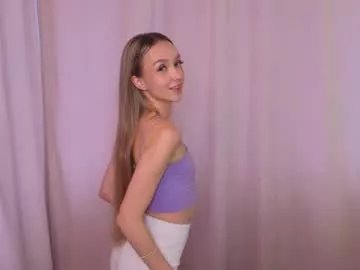 alodiaacomb on Chaturbate