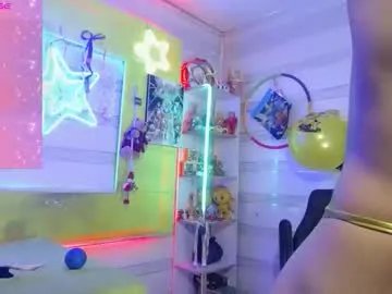 andy_staar18 — GOAL: feet show [30 tokens remaining] Welcome to my room! #twink #asian #ebony #femboy #bigcock #