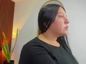 aris10_ — GOAL: NAKED + DANCE [65 tokens remaining] Welcome to my room! #bigboobs #curvy #bigass #curvybody #milf