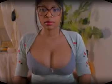 bellablakes18 on Chaturbate 