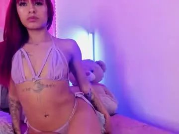 caroline_cute7 on Chaturbate