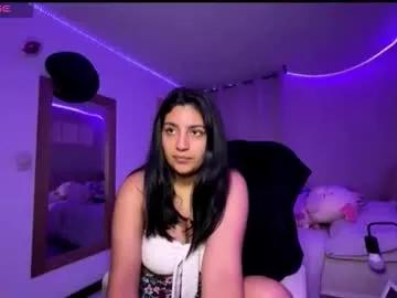 cloe_small08 from Chaturbate