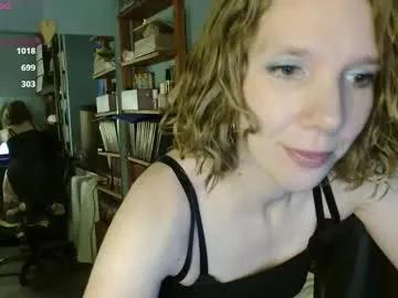 daisy_lovely from Chaturbate