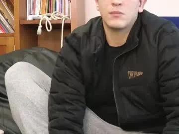 danruiz33 from Chaturbate