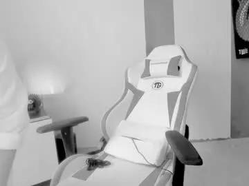 evva_foxxy on Chaturbate 