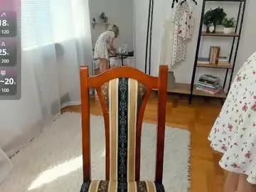 glossybabe_ from Chaturbate
