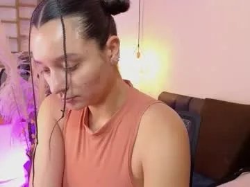 hannah_williams1 — Hello, I'm so horny and don't let my pussy dry - #bigboobs #lovense #anal #squirt #latina