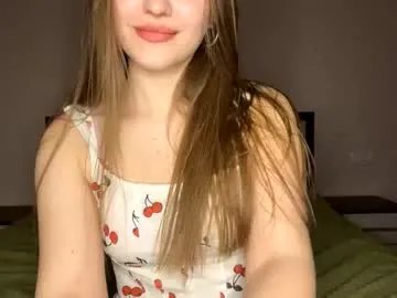 harollddiierolf — Goal: Tease you with my bra ; Heey^^ Im Vivy! Pvt open<3 #new #shy #curvy #teen #18  [0 tokens remaining]