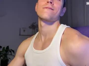 johnnnyhorny from Chaturbate