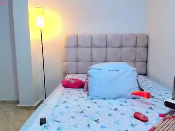 julieta_rose19 — Goal: hot blowjob [26 tokens left] #latina #young #daddy #lovense #shy