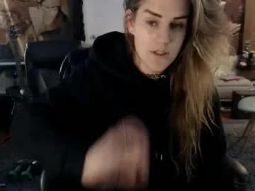 katiecutie_5 from Chaturbate