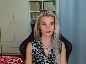 kristineamore from Chaturbate