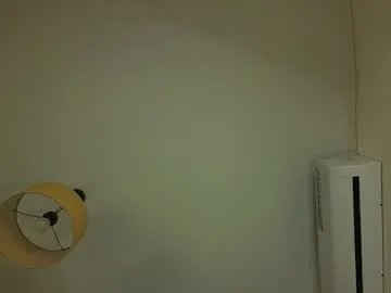 lili__roze_ from Chaturbate