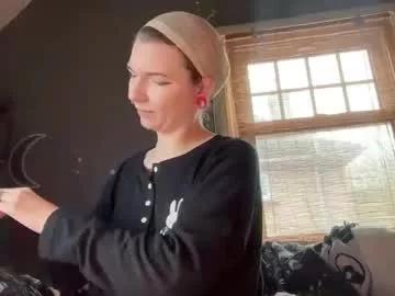 lizzyylovesick on Chaturbate 