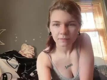 lizzyylovesick on Chaturbate 
