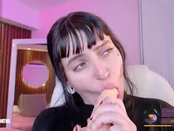 lucy_smith7 on Chaturbate