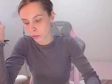 milly_ross23 on Chaturbate 