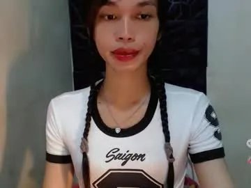 naughtysunshinepinay — mahal ko siya :) #asian #skinny #squirt #smalltits #hairy [2830 tokens left]