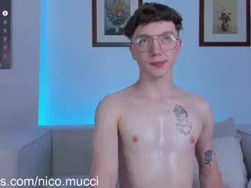 niico_18 on Chaturbate 