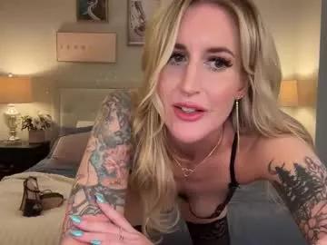 officiallyonlytams on Chaturbate 