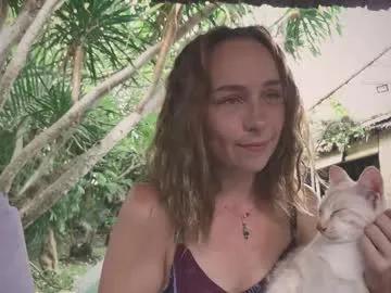 ohmymojo from Chaturbate