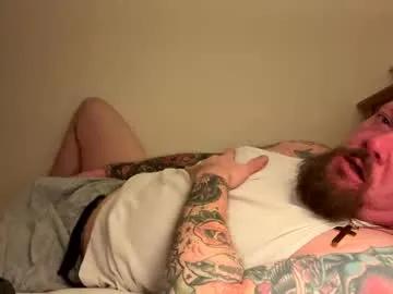 paulyb445 from Chaturbate