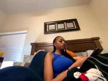 prettyfacefemale from Chaturbate