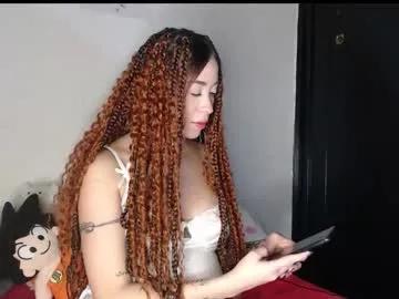 queen_of_m111lk from Chaturbate