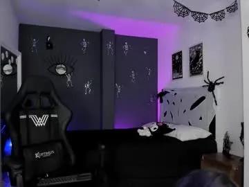 ravenwitch_ from Chaturbate