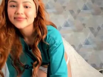 sassynova on Chaturbate