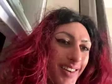 sissyviki on Chaturbate